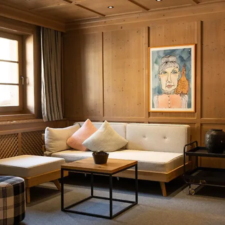 Schoenherr Haus 4* ניוסטיפט אים סטובאיטל