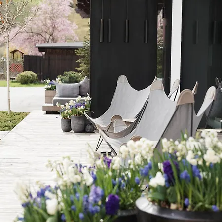 Schoenherr Haus Hotel 4*