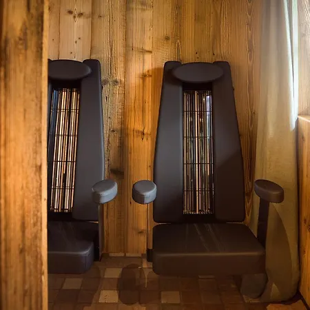 Schoenherr Haus 4* ניוסטיפט אים סטובאיטל