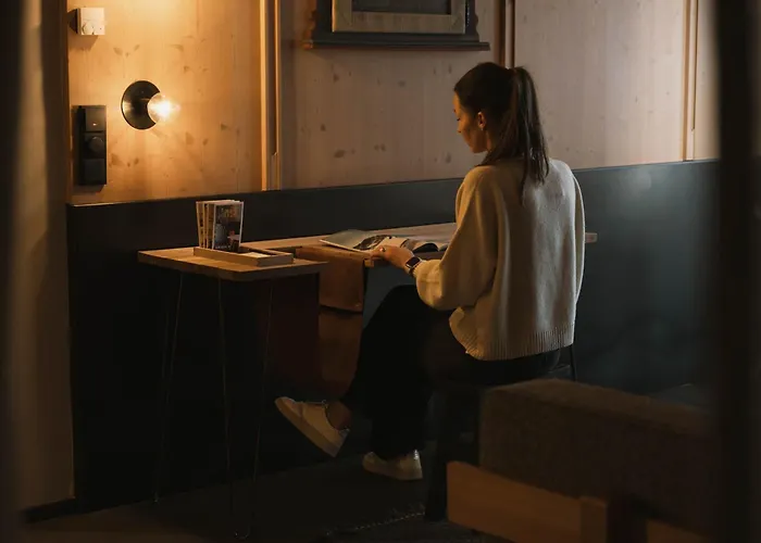 Schoenherr Haus Hotel 4*