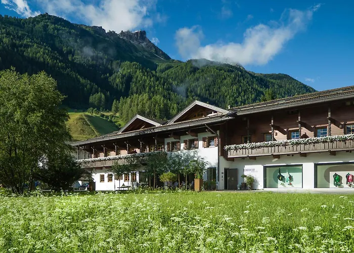 Schoenherr Haus Hotel 4*